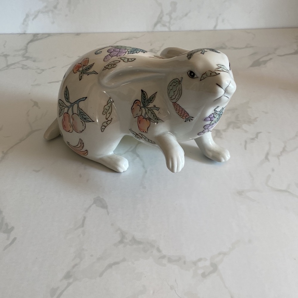 Ceramic Bunny Rabbit with Fruit design - Picture 3 of 7